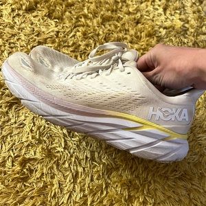 Hoka Sneakers